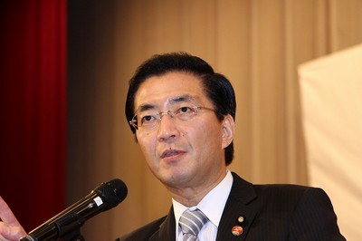 訴える山下芳生書記局長=11月22日